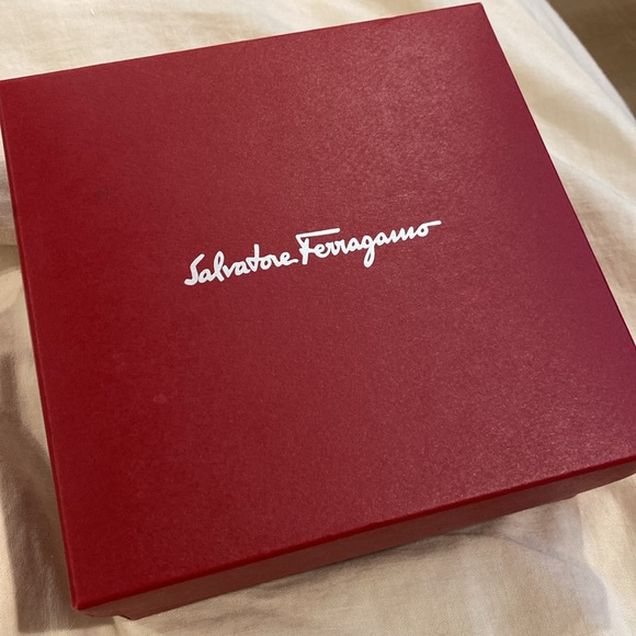 NWT Reversible/Adjustable FERRAGAMO Gancini Belt Sz 100 - Picture 5 of 6